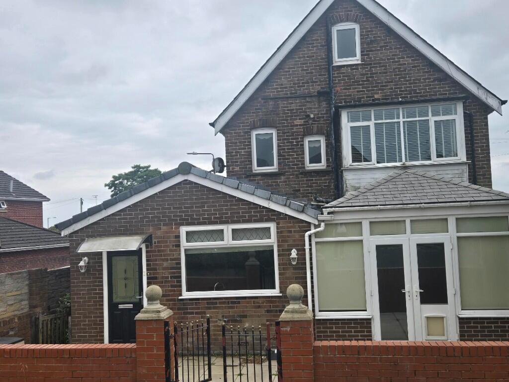 1 bed Detached for rent in Billinge. From Fastmove Lettings - Warrington