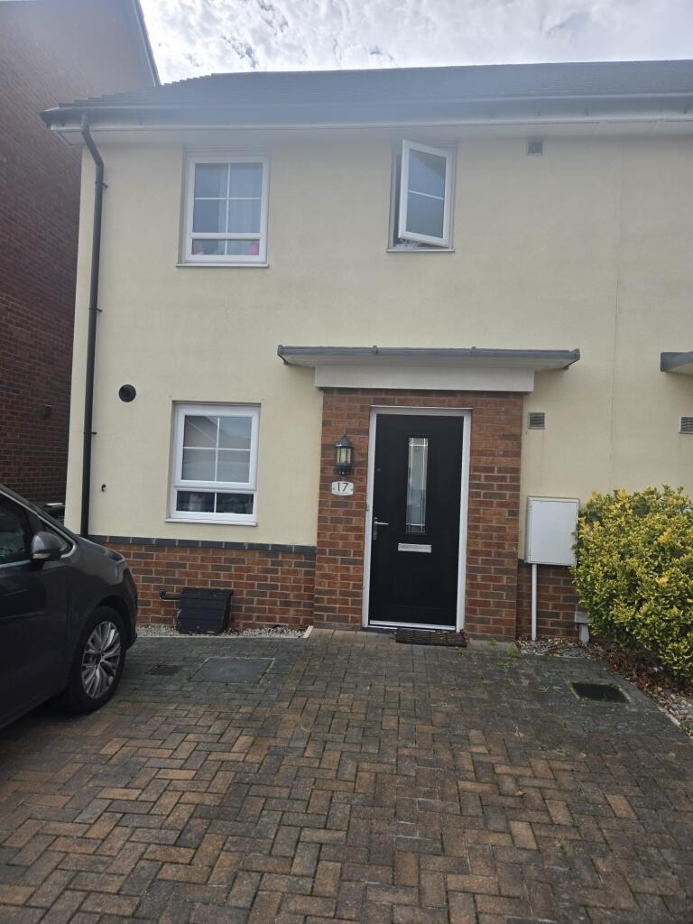 3 bed End of Terrace for rent in Ellesmere Port. From Fastmove Lettings - Warrington