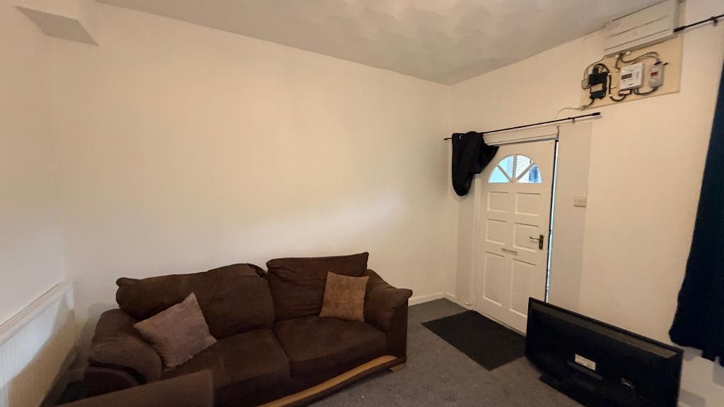 2 bed 1st Floor Flat for rent in Tredegar. From First 4 Rentals - Treharris