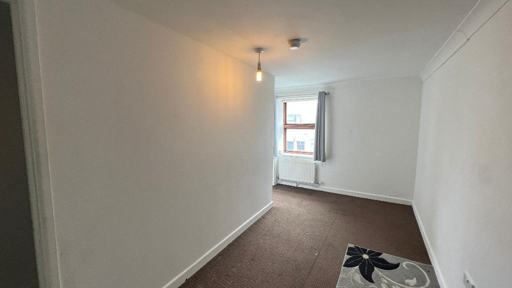 3 bed 1st Floor Flat for rent in Tredegar. From First 4 Rentals - Treharris 3 bed 1st Floor Flat for rent in Tredegar. From First 4 Rentals - Treharris