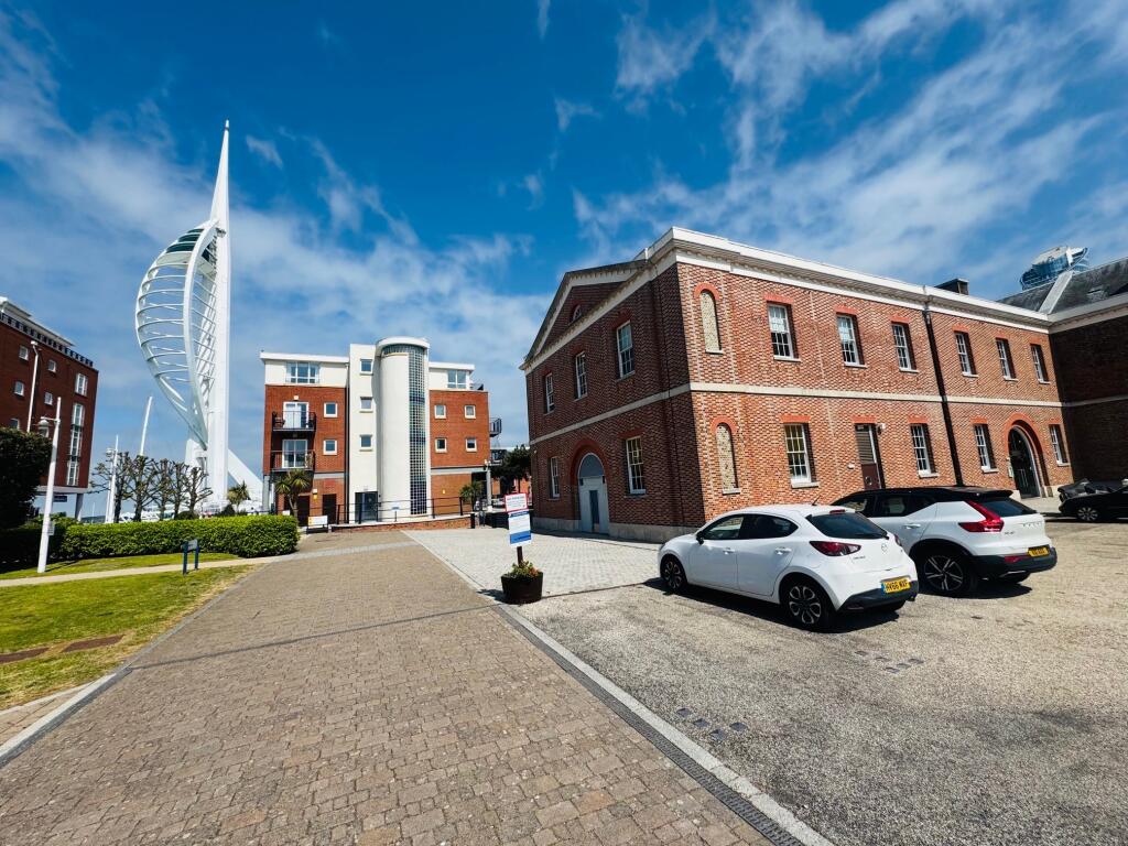 2 bed 1st Floor Flat for rent in Portsmouth. From Fox & Sons - Portsmouth