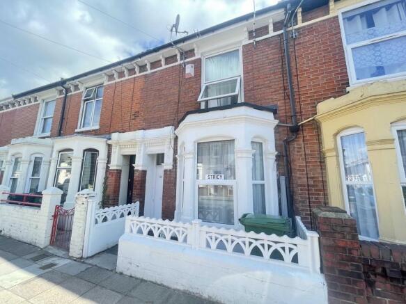 3 bed Detached for rent in Portsmouth. From Fox & Sons - Portsmouth