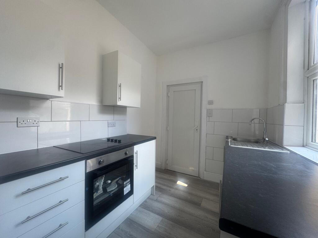 1 bed 1st Floor Flat for rent in Portsmouth. From Fox & Sons - Portsmouth