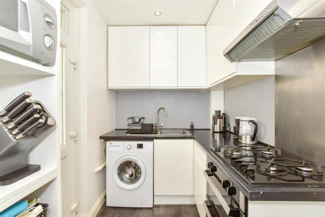 2 bed Annexe for rent in Portsmouth. From Fox & Sons - Portsmouth 2 bed Annexe for rent in Portsmouth. From Fox & Sons - Portsmouth