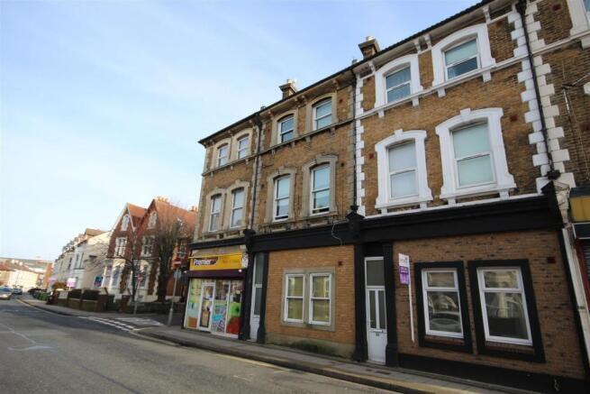 2 bed Apartment for rent in Portsmouth. From Fox & Sons - Portsmouth