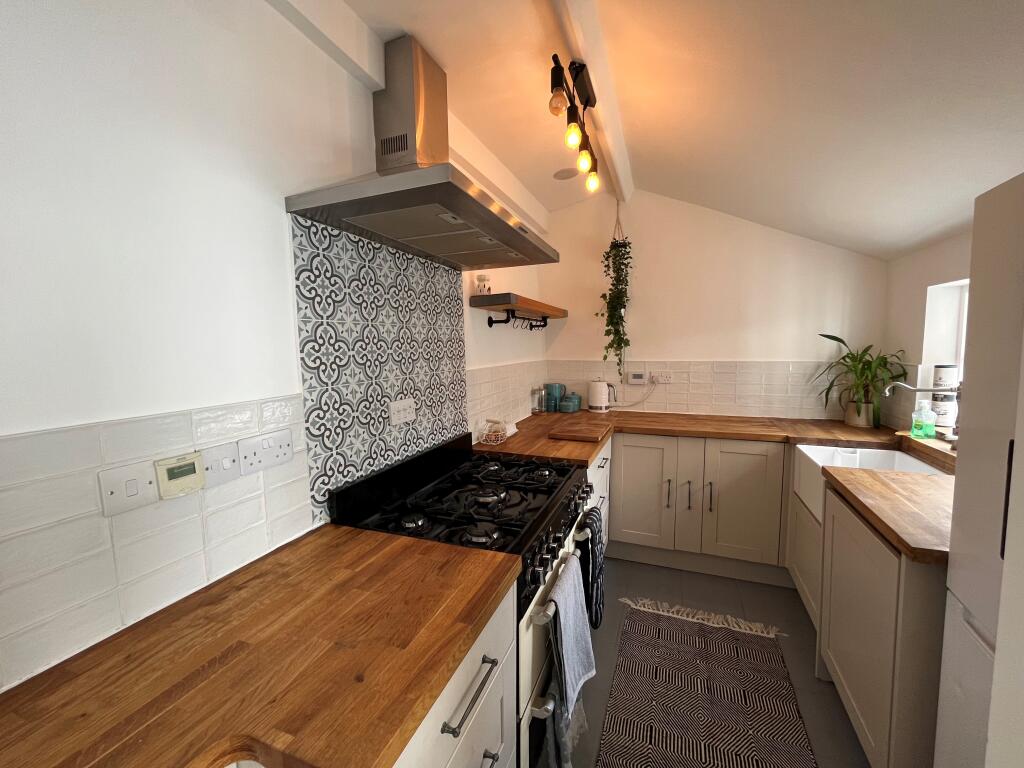 3 bed Mid Terraced House for rent in Ashby-de-la-Zouch. From Frank Innes Lettings - Ashby de la Zouch
