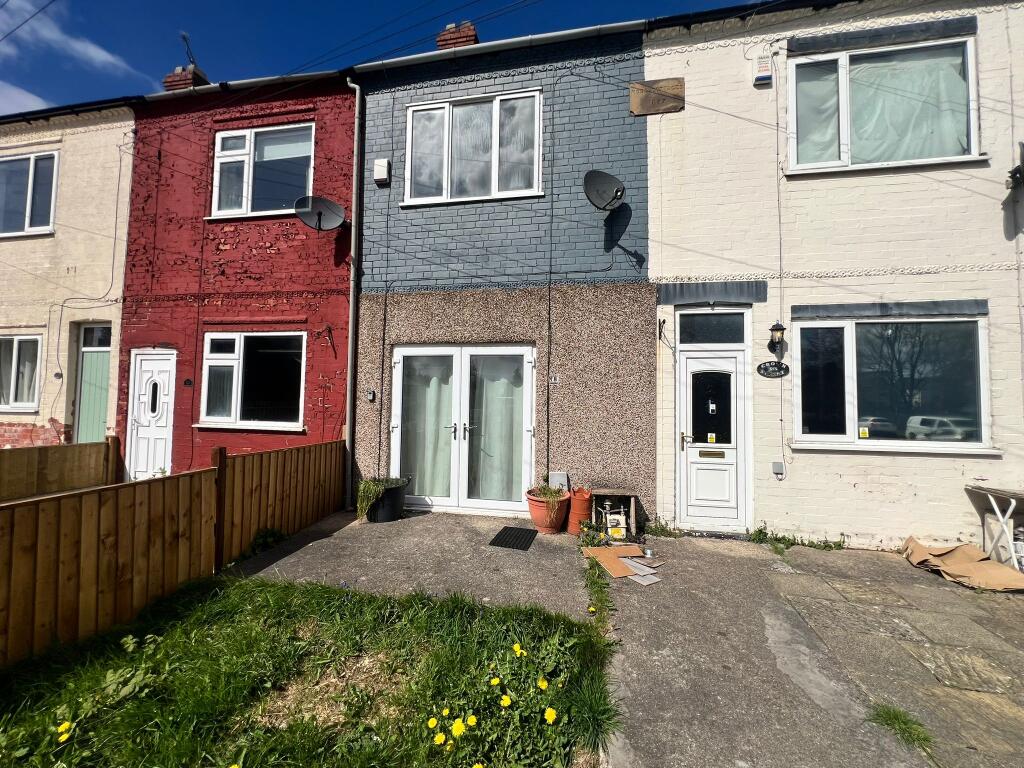 2 bed Mid Terraced House for rent in Clowne. From Frank Innes - Chesterfield