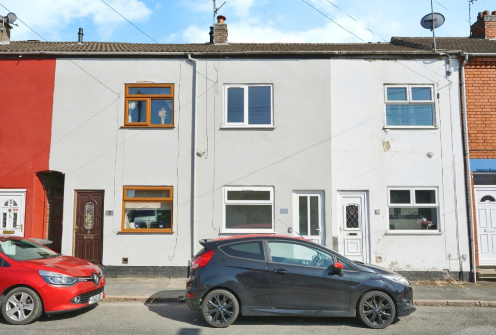 2 bed Mid Terraced House for rent in Ellistown. From Frank Innes Lettings - Coalville