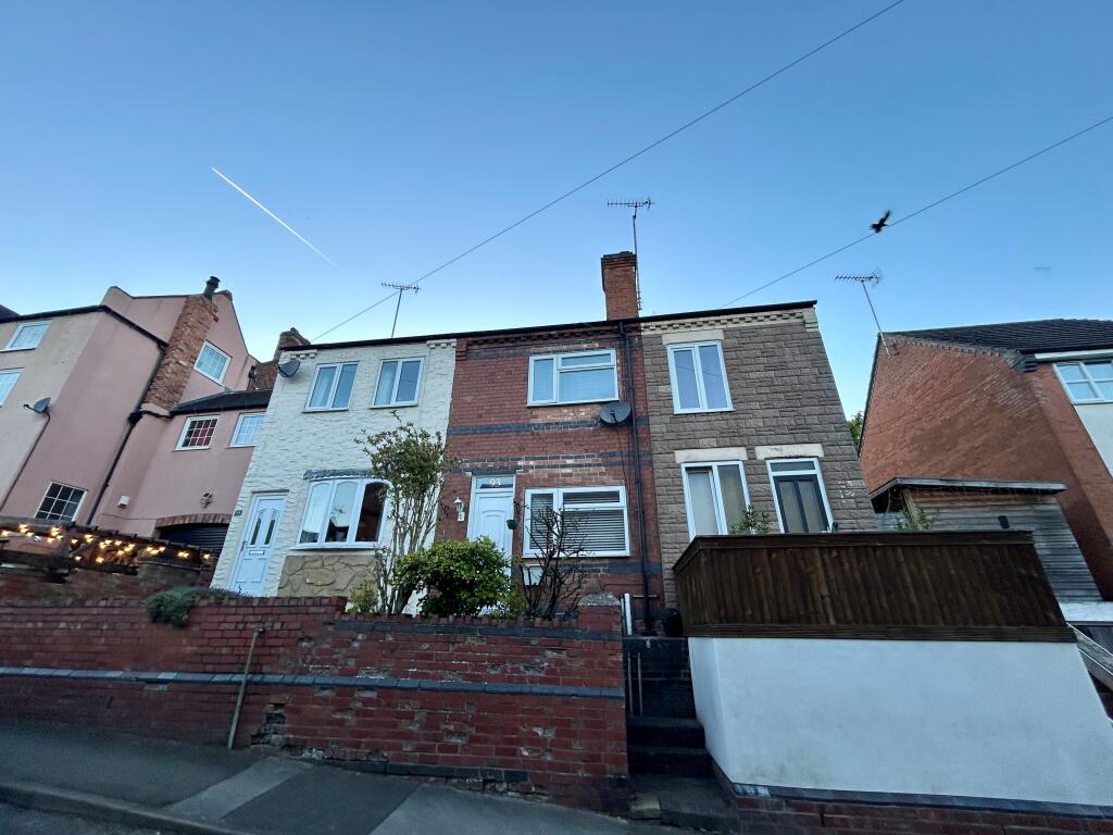 3 bed Mid Terraced House for rent in Stanhope Bretby. From Frank Innes Lettings - Coalville