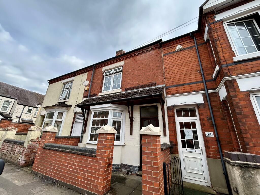 2 bed Mid Terraced House for rent in Hugglescote. From Frank Innes Lettings - Coalville 2 bed Mid Terraced House for rent in Hugglescote. From Frank Innes Lettings - Coalville