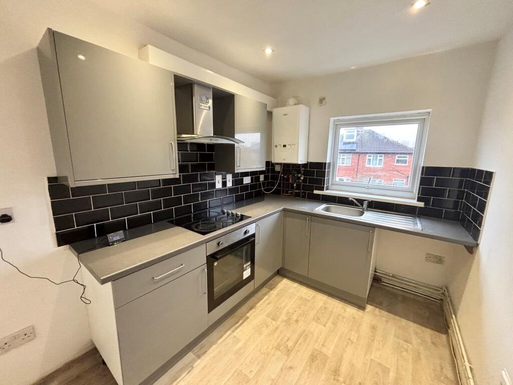 2 bed 1st Floor Flat for rent in Nottingham. From Frank Innes - Long Eaton