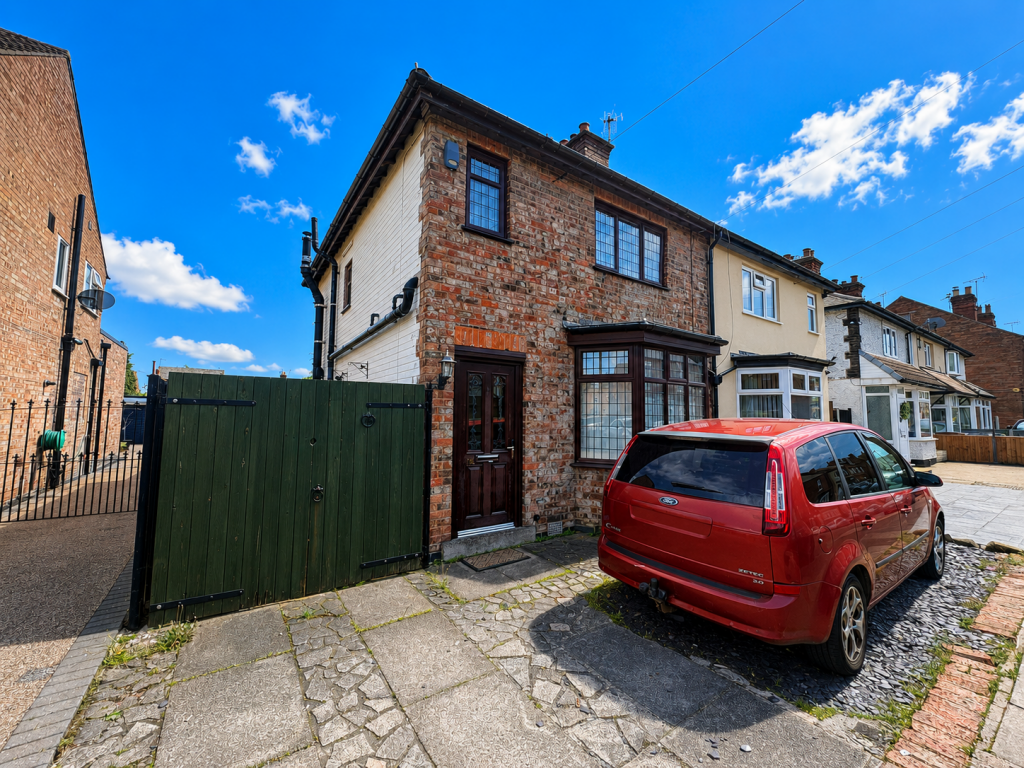 3 bed Semi Detached for rent in Nottingham. From Frank Innes - Long Eaton 3 bed Semi Detached for rent in Nottingham. From Frank Innes - Long Eaton
