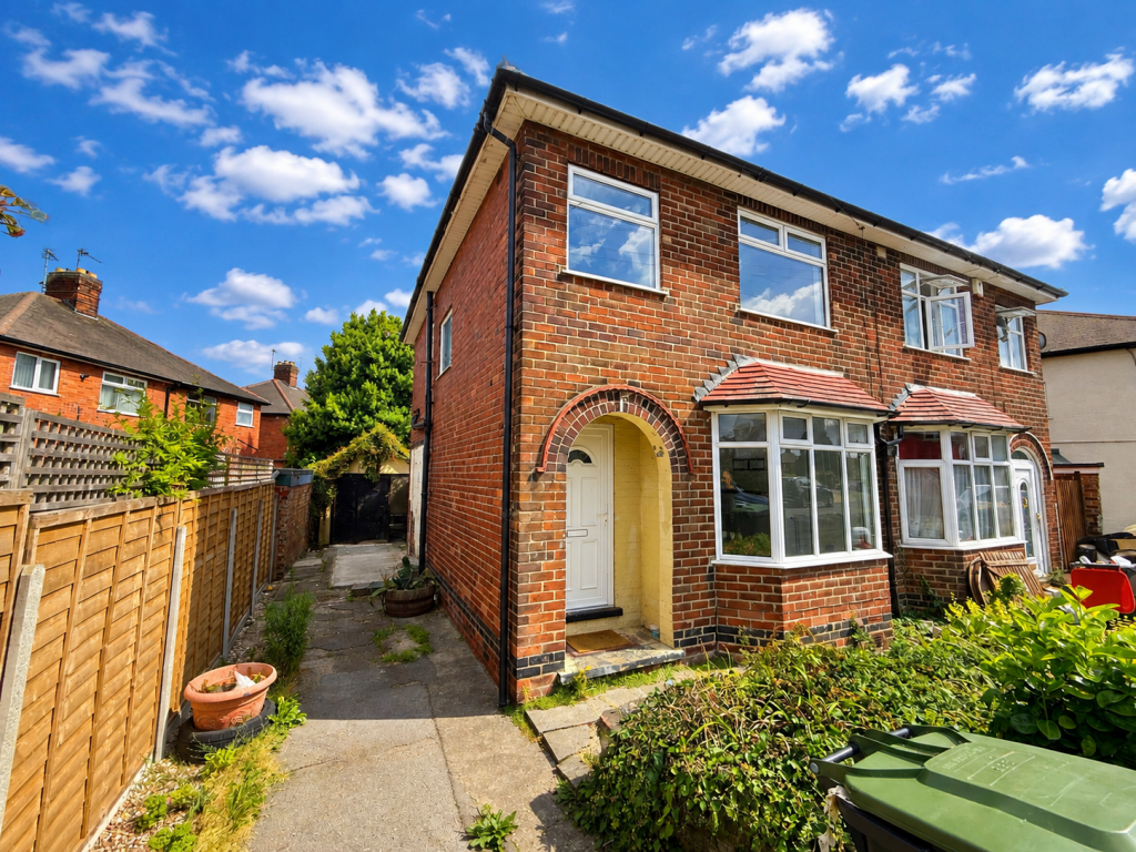 3 bed Detached for rent in Nottingham. From Frank Innes - Long Eaton 3 bed Detached for rent in Nottingham. From Frank Innes - Long Eaton