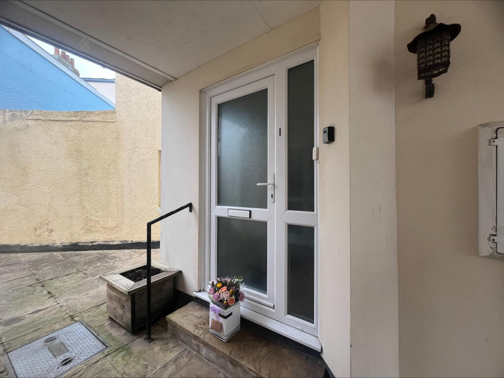 2 bed Detached for rent in Dawlish. From Fulfords - Dawlish