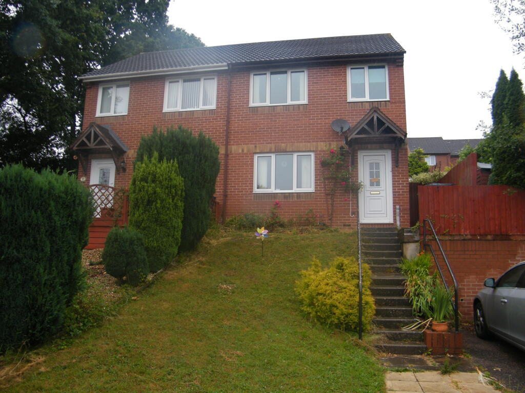 3 bed Detached for rent in Nadderwater. From Fulfords - Exeter (City Centre) 3 bed Detached for rent in Nadderwater. From Fulfords - Exeter (City Centre)