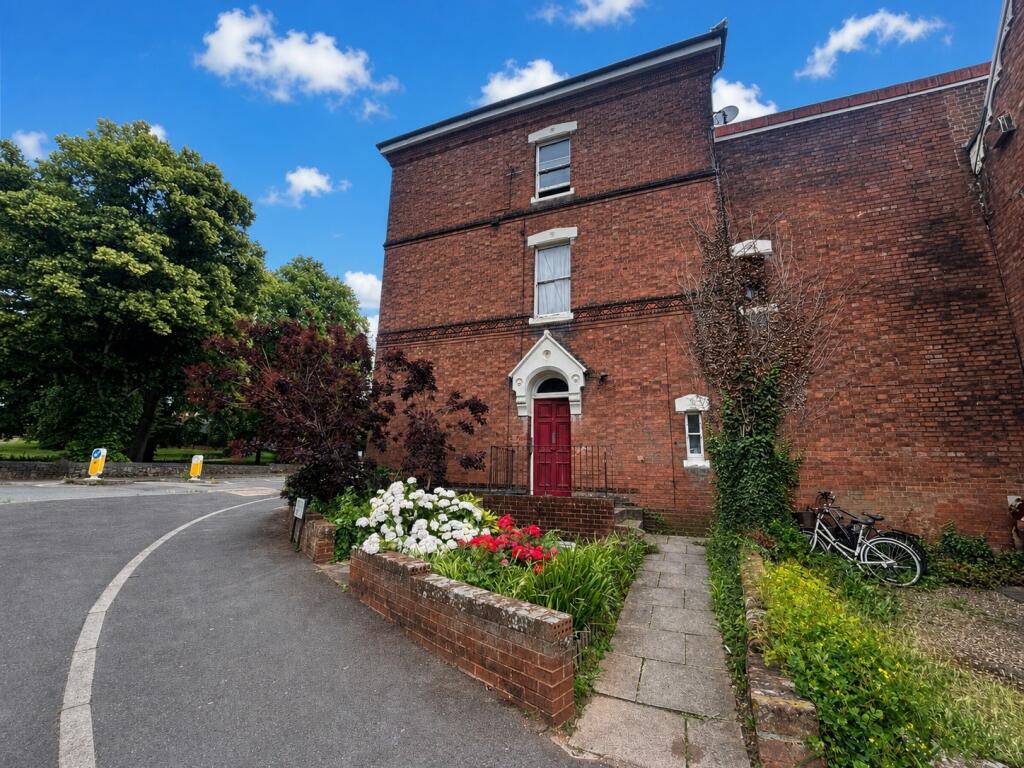 2 bed Annexe for rent in West Clyst. From Fulfords - Exeter (City Centre) 2 bed Annexe for rent in West Clyst. From Fulfords - Exeter (City Centre)