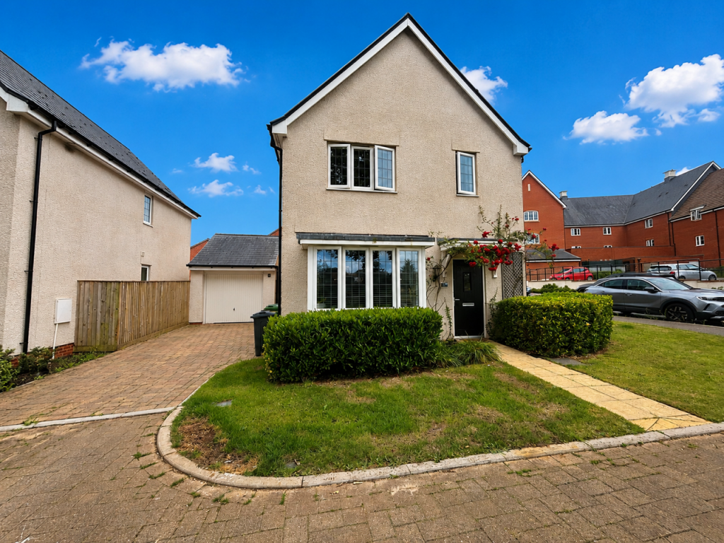 3 bed Detached for rent in . From Fulfords - Exeter (City Centre) 3 bed Detached for rent in . From Fulfords - Exeter (City Centre)