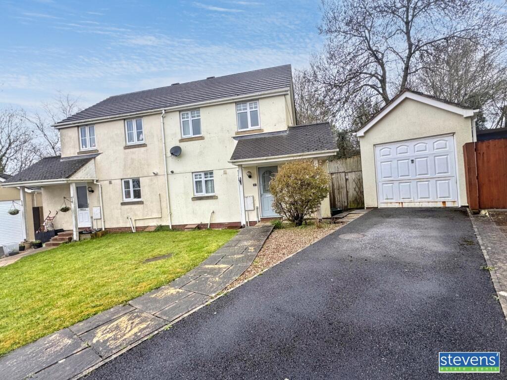 3 bed Semi Detached for rent in Winkleigh. From Stevens Estate Agents - Okehampton
