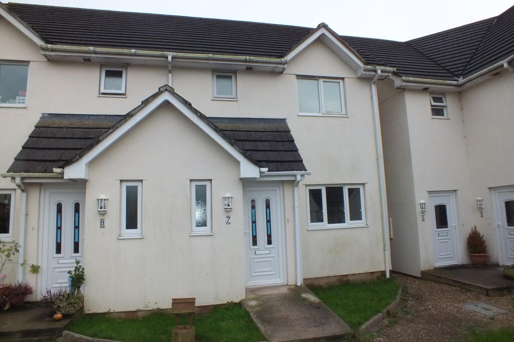 3 bed Semi Detached for rent in North Tawton. From Stevens Estate Agents - Okehampton