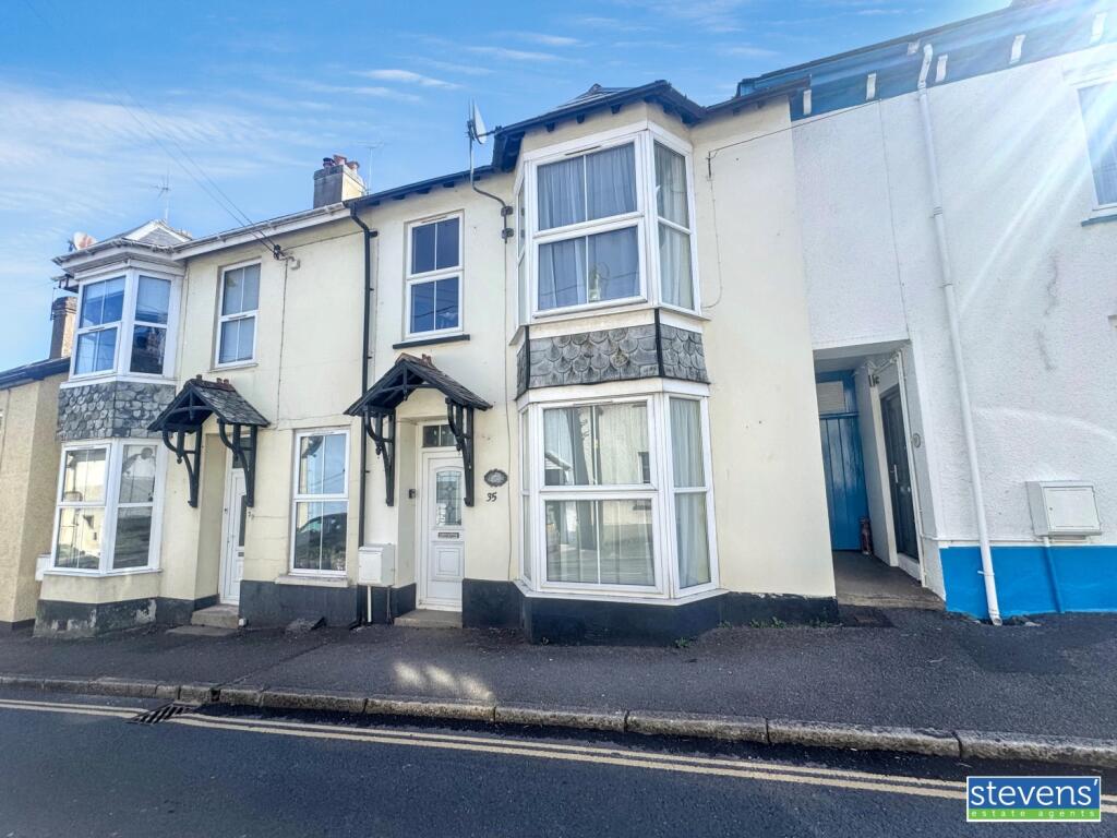 3 bed Mid Terraced House for rent in North Tawton. From Stevens Estate Agents - Okehampton