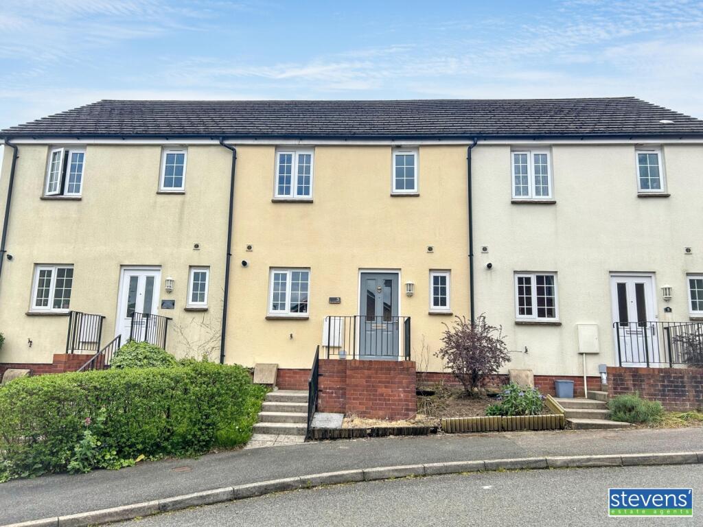 3 bed Mid Terraced House for rent in Okehampton. From Stevens Estate Agents - Okehampton