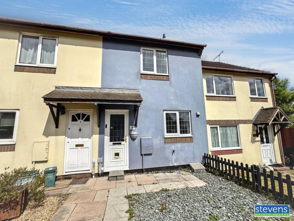 2 bed Mid Terraced House for rent in Okehampton. From Stevens Estate Agents - Okehampton