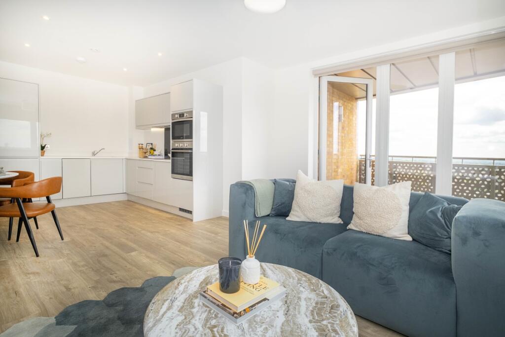 2 bed Apartment for rent in . From Hamptons Lettings - Caterham 2 bed Apartment for rent in . From Hamptons Lettings - Caterham