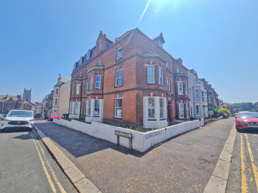 2 bed House (unspecified) for rent in Cromer. From Henleys - Cromer