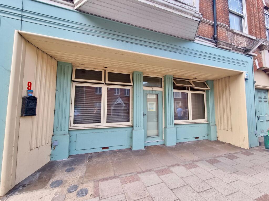 2 bed 1st Floor Flat for rent in Cromer. From Henleys - Cromer