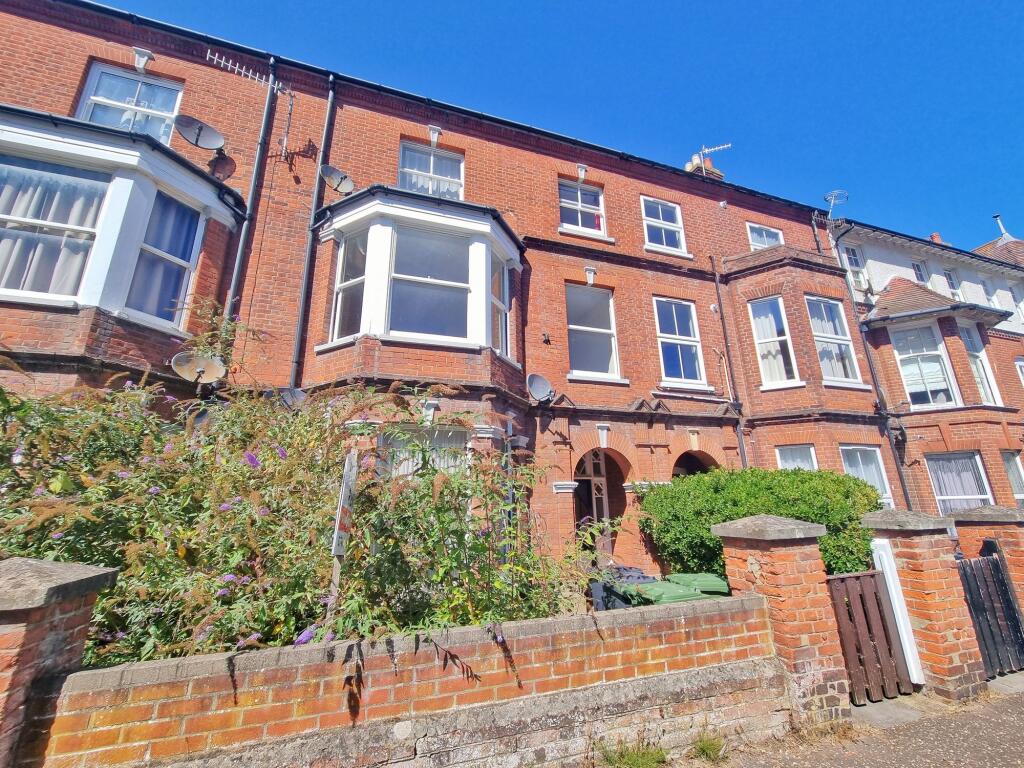 2 bed 1st Floor Flat for rent in Cromer. From Henleys - Cromer 2 bed 1st Floor Flat for rent in Cromer. From Henleys - Cromer