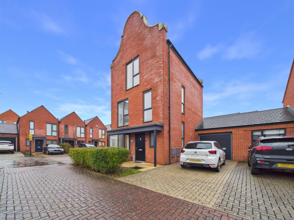 4 bed Detached for rent in Mackworth. From Hannells Estate Agents - Chellaston 4 bed Detached for rent in Mackworth. From Hannells Estate Agents - Chellaston