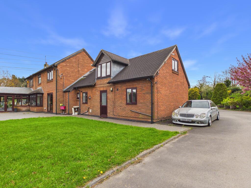 2 bed Link detached for rent in Elvaston. From Hannells Estate Agents - Chellaston