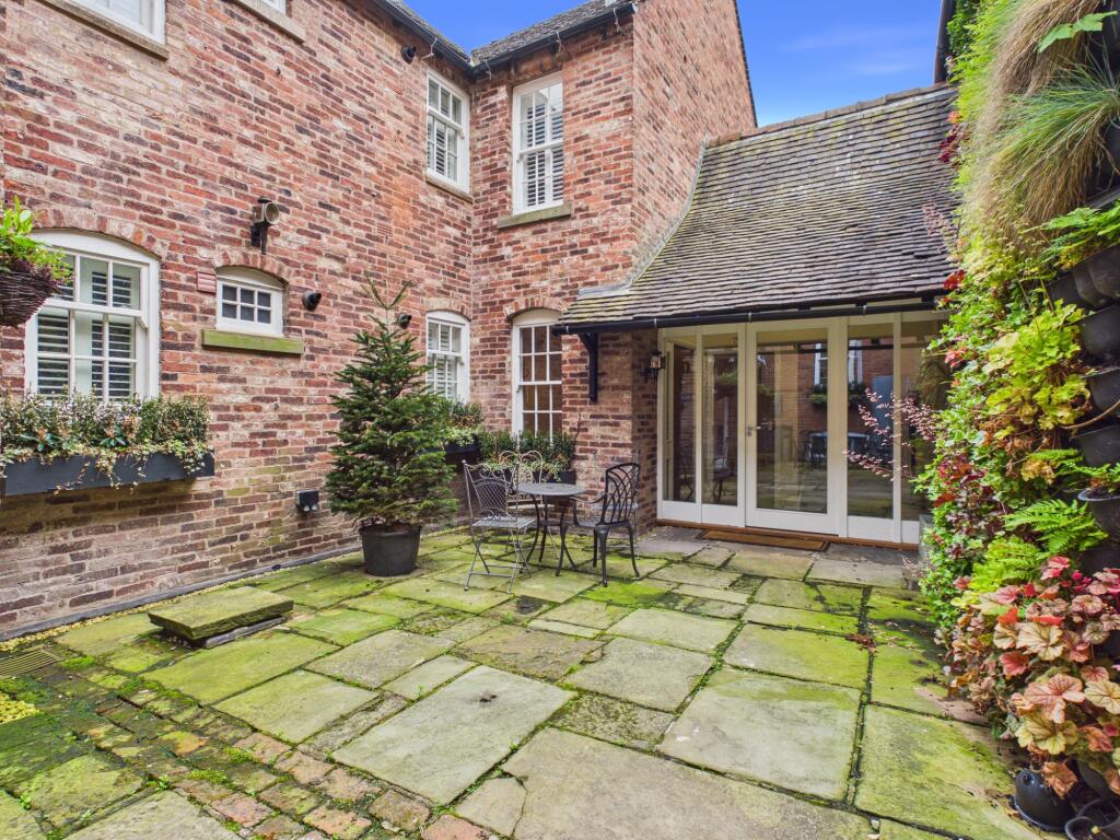 2 bed Apartment for rent in Ashbourne. From Hannells Estate Agents - Chellaston 2 bed Apartment for rent in Ashbourne. From Hannells Estate Agents - Chellaston