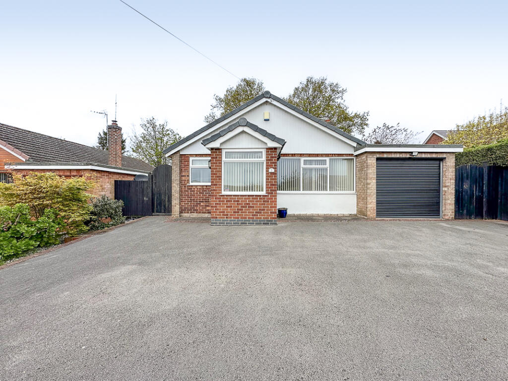 3 bed Bungalow for rent in Etwall. From Hannells Estate Agents - Chellaston 3 bed Bungalow for rent in Etwall. From Hannells Estate Agents - Chellaston