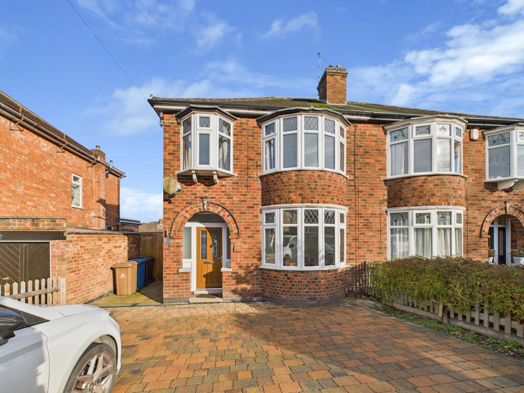 3 bed Semi Detached for rent in Derby. From Hannells Estate Agents - Chellaston