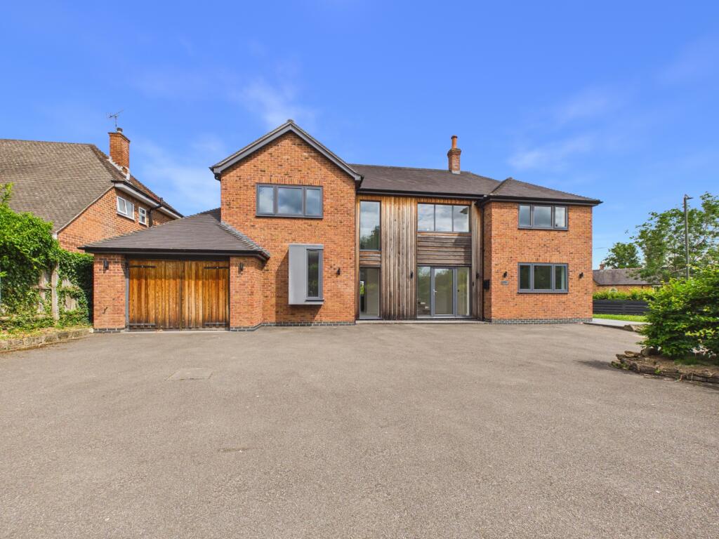 4 bed Detached for rent in Kirk Langley. From Hannells Estate Agents - Chellaston