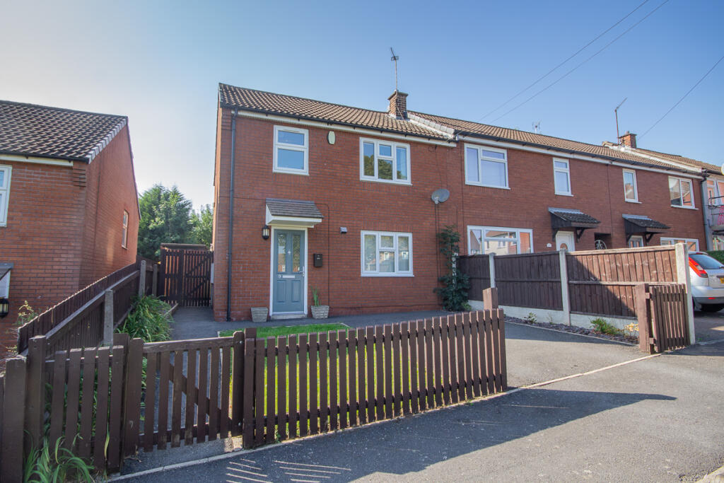 3 bed End of Terrace for rent in Mackworth. From Hannells Estate Agents - Chellaston