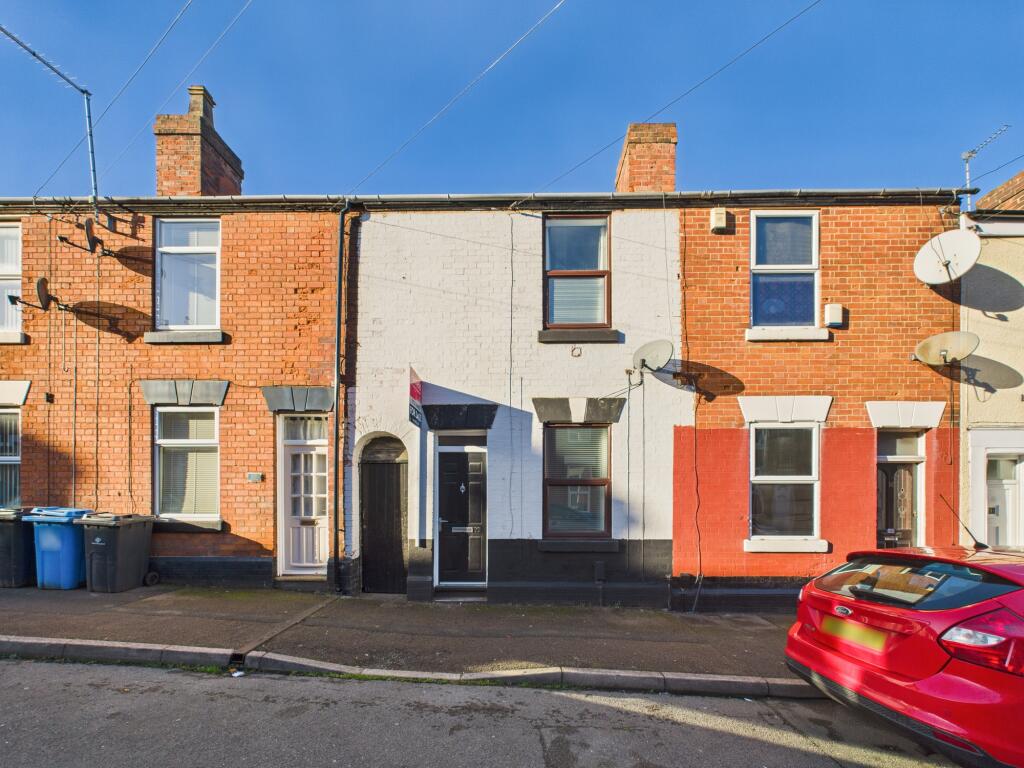 2 bed Mid Terraced House for rent in Mackworth. From Hannells Estate Agents - Chellaston 2 bed Mid Terraced House for rent in Mackworth. From Hannells Estate Agents - Chellaston