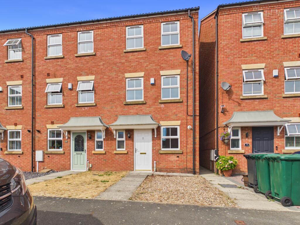 4 bed Mid Terraced House for rent in Hilton. From Hannells Estate Agents - Chellaston 4 bed Mid Terraced House for rent in Hilton. From Hannells Estate Agents - Chellaston