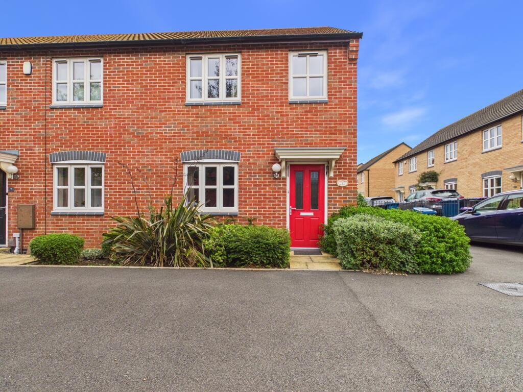 3 bed Semi Detached for rent in West Bridgford. From Hannells Estate Agents - Chellaston