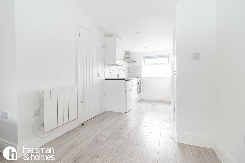 0 bed Flat for rent in Hendon. From Hausman and Holmes - Golders Green Road