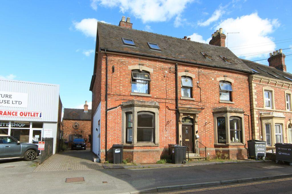 1 bed 1st Floor Flat for rent in Market Drayton. From Harwood Shropshire Ltd - Broseley 1 bed 1st Floor Flat for rent in Market Drayton. From Harwood Shropshire Ltd - Broseley