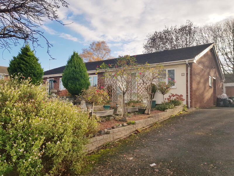2 bed Bungalow for rent in Long Lane. From Harwood The Estate Agents - Telford