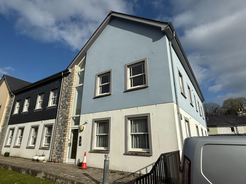 2 bed Annexe for rent in Ashburton. From Howard Douglas - Ashburton
