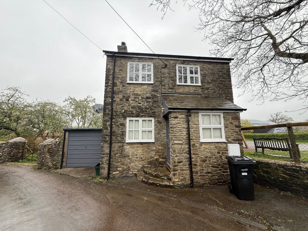 2 bed Detached for rent in Broadhempston. From Howard Douglas - Ashburton 2 bed Detached for rent in Broadhempston. From Howard Douglas - Ashburton