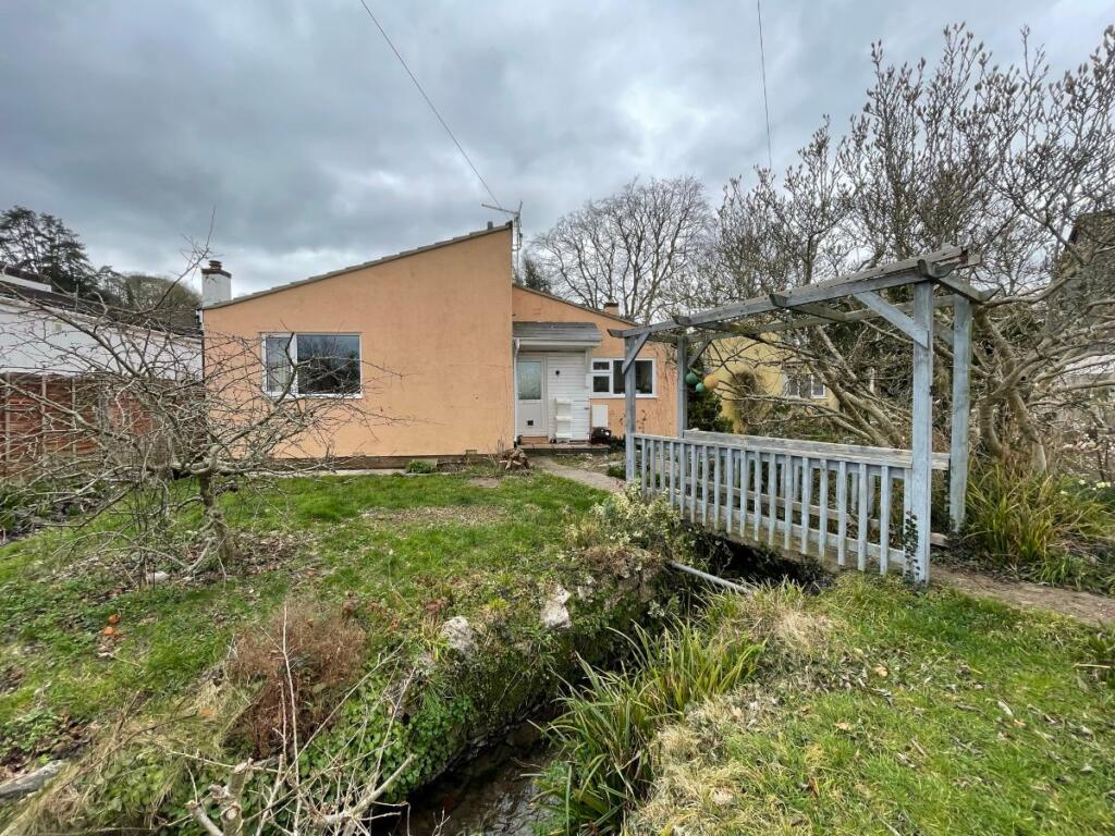 3 bed Bungalow for rent in Abbotskerswell. From Howard Douglas - Ashburton 3 bed Bungalow for rent in Abbotskerswell. From Howard Douglas - Ashburton