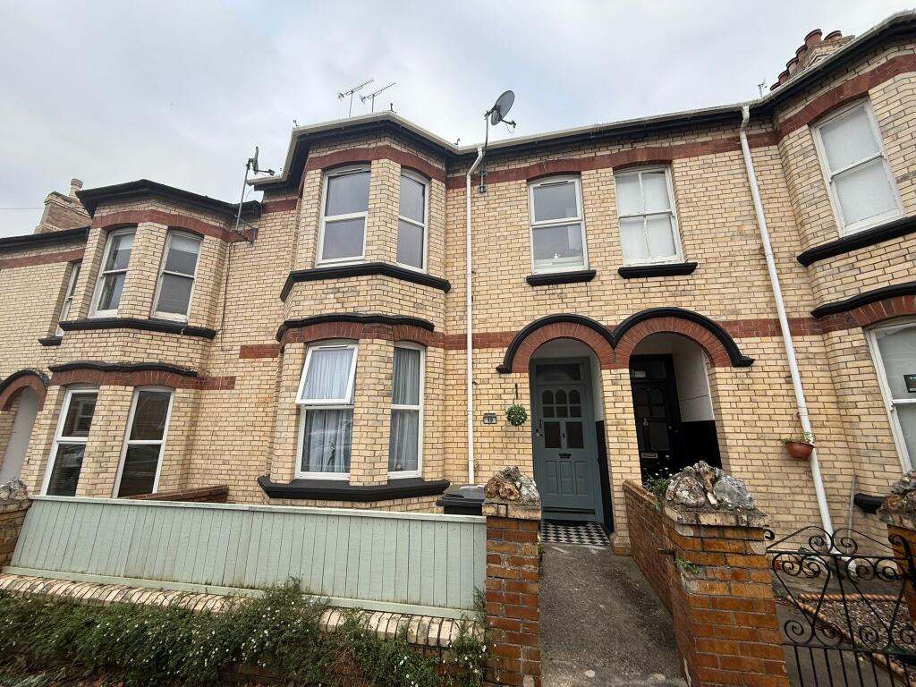 1 bed 1st Floor Flat for rent in Newton Abbot. From Howard Douglas - Ashburton