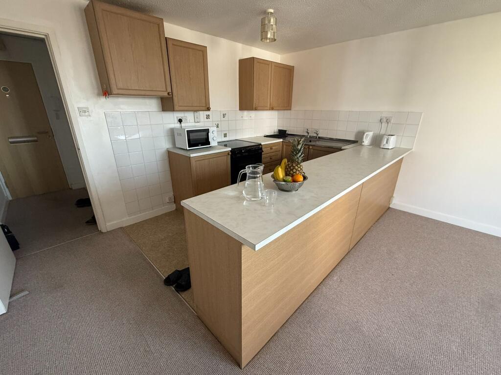 1 bed 1st Floor Flat for rent in Exeter. From Howard Douglas - Ashburton 1 bed 1st Floor Flat for rent in Exeter. From Howard Douglas - Ashburton