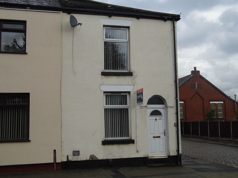 2 bed Terraced for rent in Wigan. From Hazelwells - Westhoughton 2 bed Terraced for rent in Wigan. From Hazelwells - Westhoughton