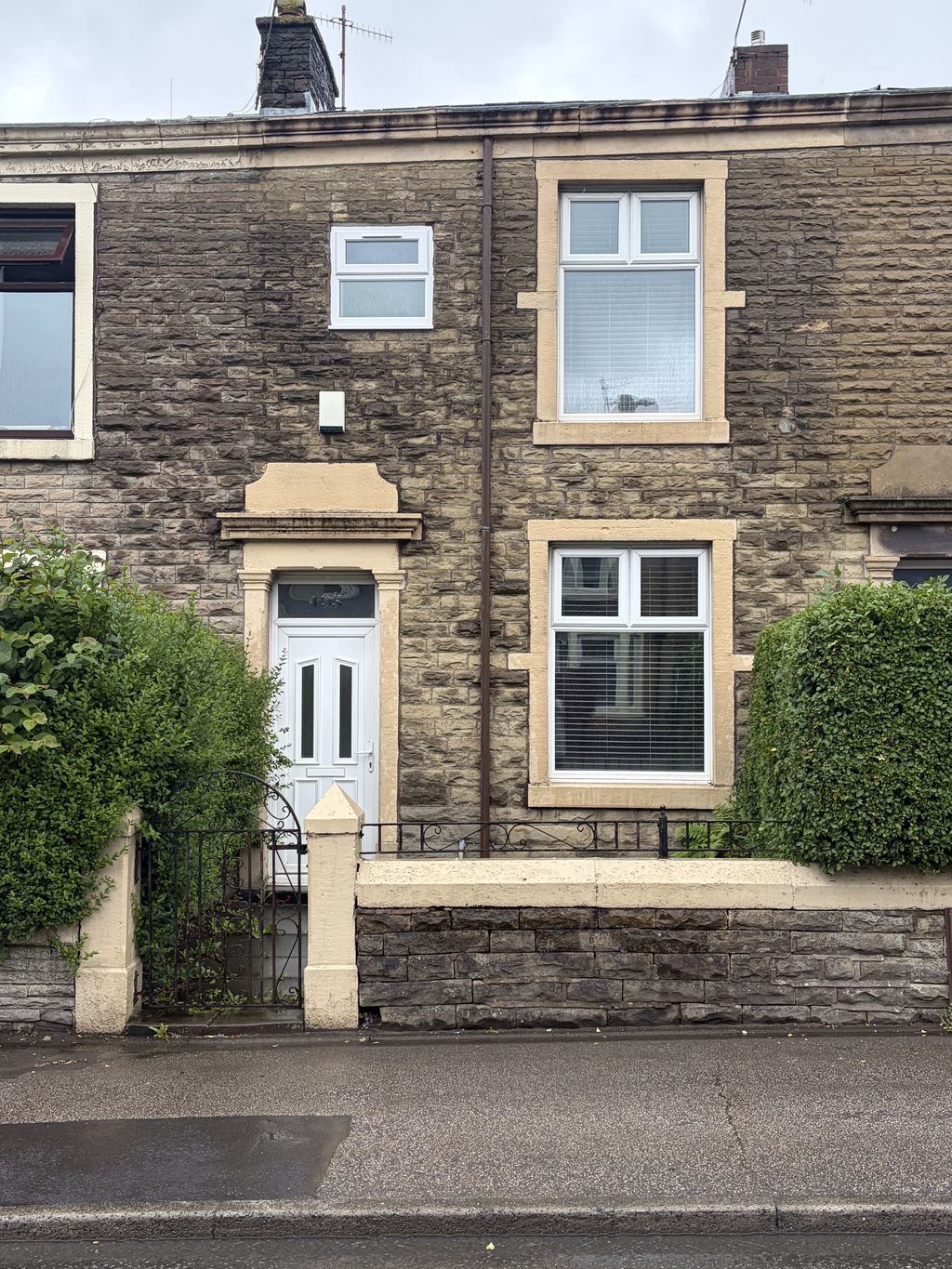 3 bed Terraced for rent in Blackburn. From Hazelwells - Westhoughton 3 bed Terraced for rent in Blackburn. From Hazelwells - Westhoughton